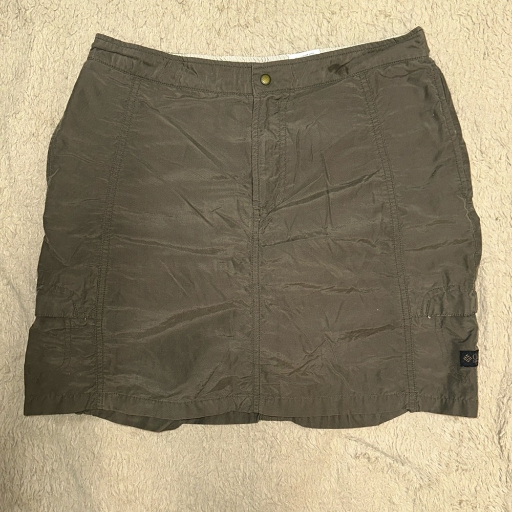 Columbia Green Skort